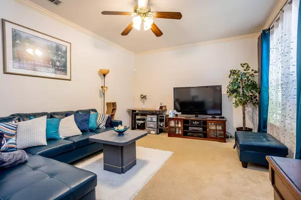 1545 Summers Drive, Cedar Hill, TX 75104