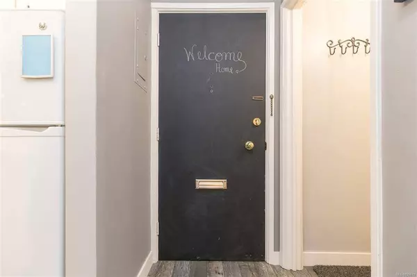 777 Cook St #108, Victoria, BC V8V 3Y9