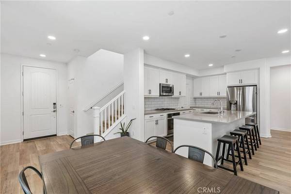 45049 Via Vela, Temecula, CA 92592