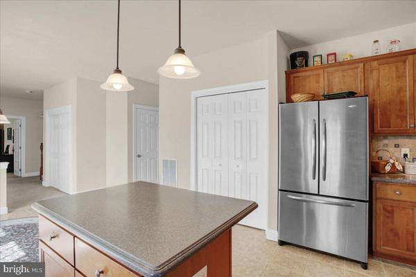 371 CONSTITUTION AVE, Reading, PA 19606