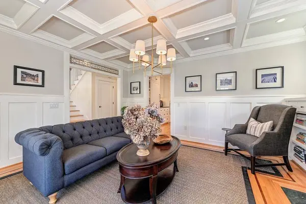 545 36th ST, Sacramento, CA 95816