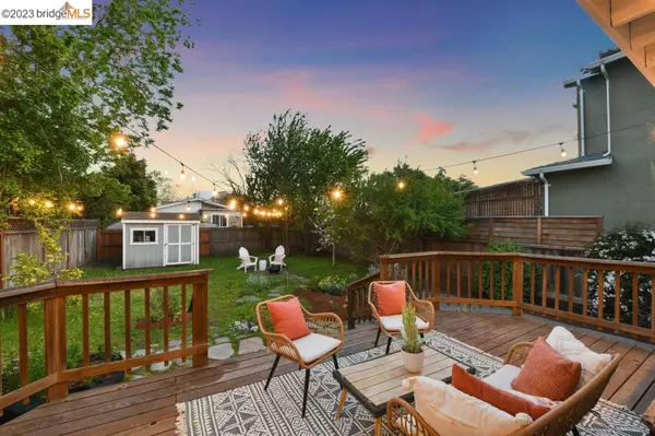 1320 Derby St, Berkeley, CA 94702