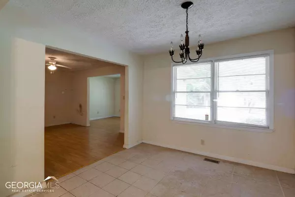 2142 Cloverdale DR SE, Atlanta, GA 30316