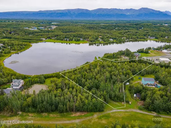 4281 E Amberger CIR, Wasilla, AK 99654