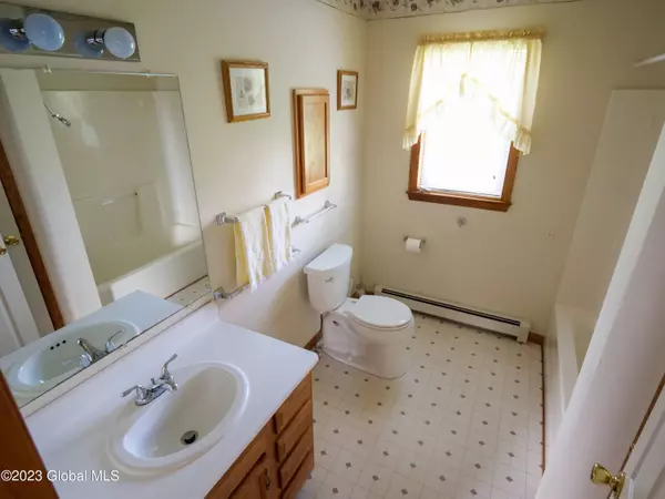 53 Galesville Road, Greenwich, NY 12834