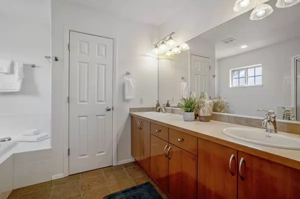 4740 Quemazon, Los Alamos, NM 87544