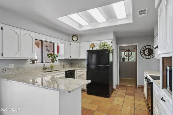 810 N SOPHIE BURDEN Road, Wickenburg, AZ 85390