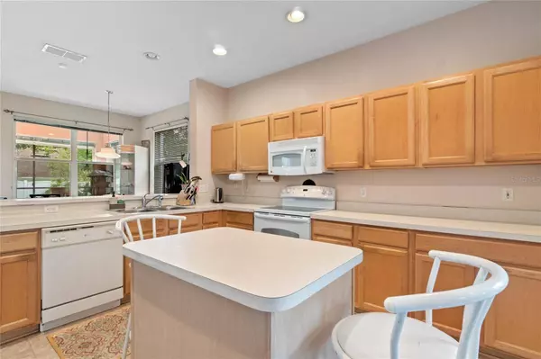 2108 ANCIENT OAK DR, Ocoee, FL 34761