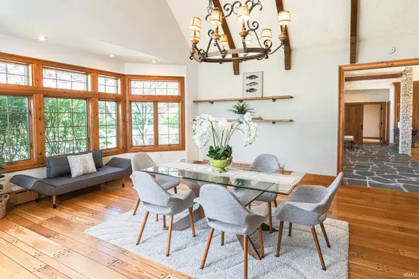 1644 N Russell Road, Bloomington, IN 47408-9637