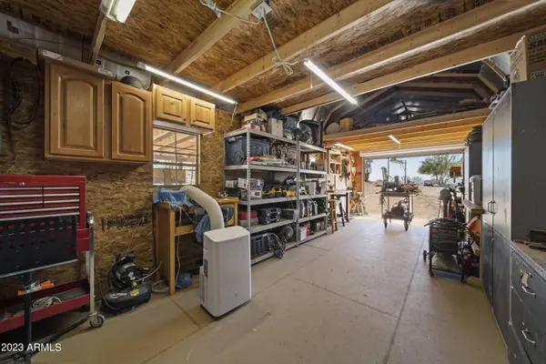 810 N SOPHIE BURDEN Road, Wickenburg, AZ 85390