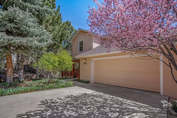 4740 Quemazon, Los Alamos, NM 87544