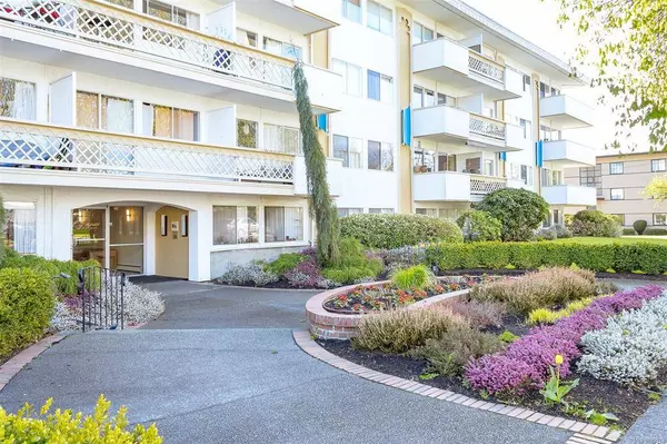 777 Cook St #108, Victoria, BC V8V 3Y9