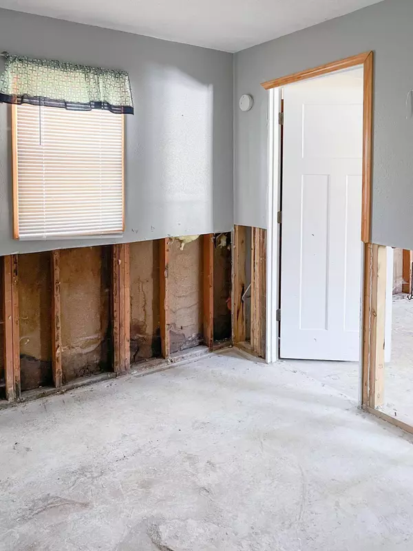 130 River ST W, Holdingford, MN 56340