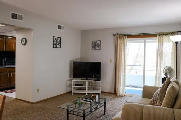 607 19th ST NW #27, Rochester, MN 55901