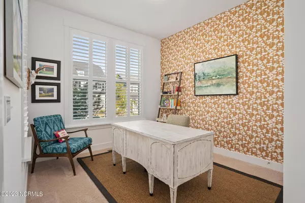 109 Oaks End Drive, Holly Springs, NC 27540