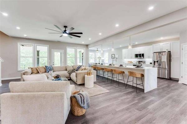 302 Cameron RD, Mcdonough, GA 30253