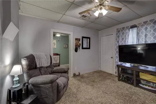 209 S Cherokee N/A, Girard, KS 66743