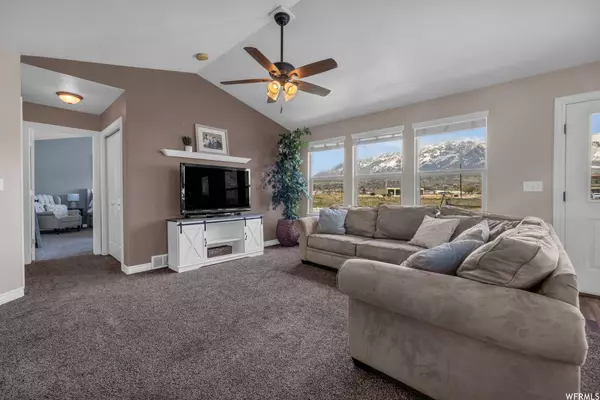 2240 PEBBLEBROOK RD, Pleasant View, UT 84404