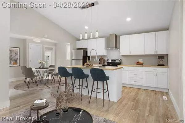 711 DELL Avenue, Flint, MI 48507