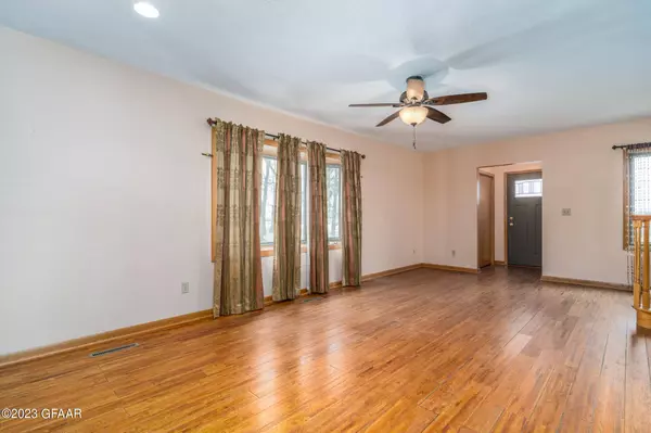 42427 170TH Street SW, East Grand Forks, MN 56721