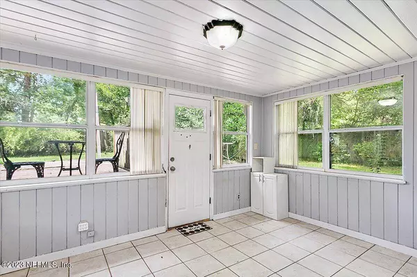 6219 BROOKS CIR S, Jacksonville, FL 32211