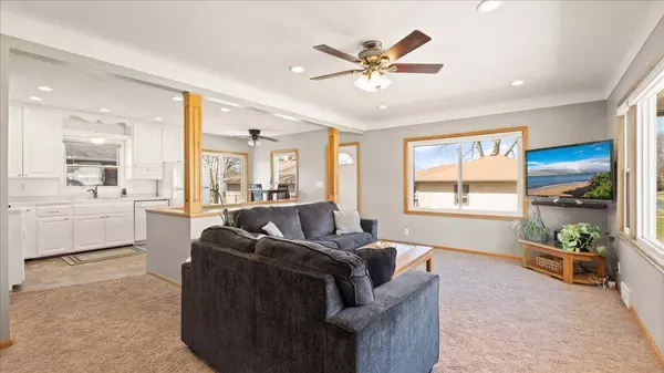 185 Loretto ST, Loretto, MN 55357