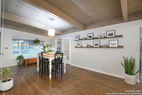 735 SUMNER DR, San Antonio, TX 78209-4952