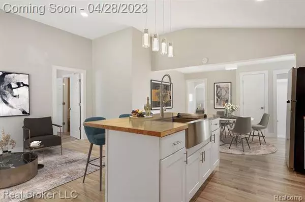 711 DELL Avenue, Flint, MI 48507