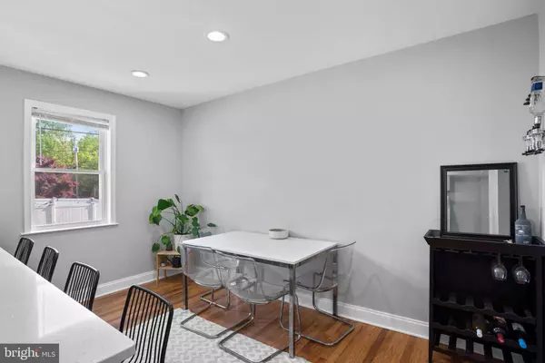 2907 GRANTLEY AVE, Baltimore, MD 21215