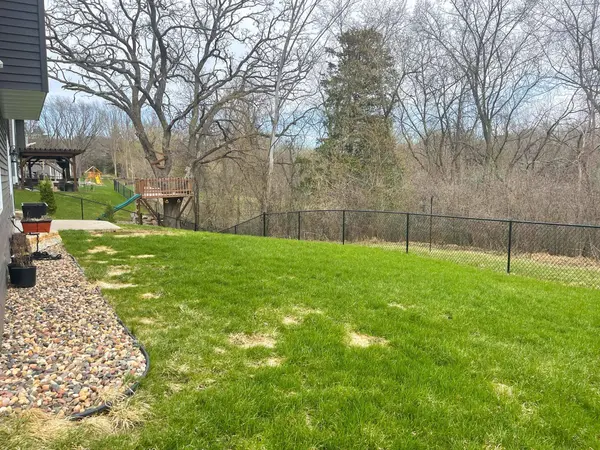 168 Raymond AVE, River Falls Twp, WI 54022