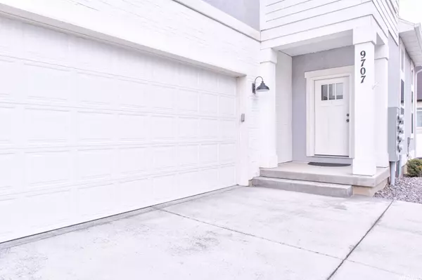 9707 N AARON AVE E, Eagle Mountain, UT 84005