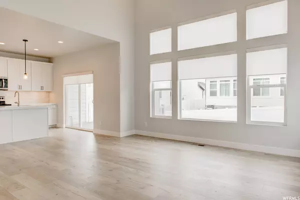 9707 N AARON AVE E, Eagle Mountain, UT 84005