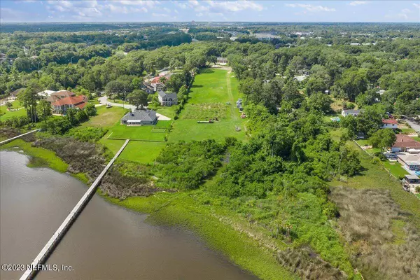 8651 FORT CAROLINE RD, Jacksonville, FL 32277