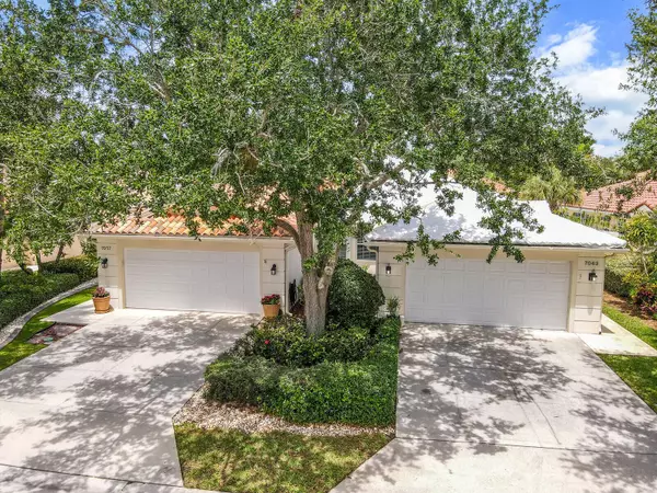 7043 Grassy Bay DR, West Palm Beach, FL 33411