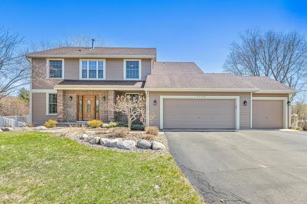 2488 Pond CIR E, Mendota Heights, MN 55120