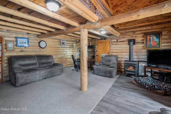 370 Paradise Drive, St. Maries, ID 83861