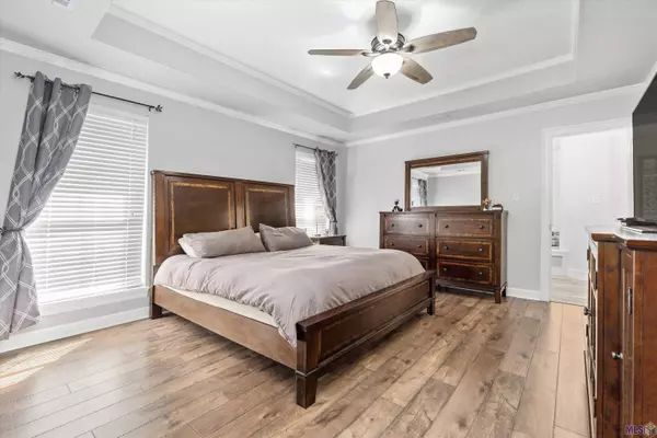 1020 SPRINGLAKE DR, Baton Rouge, LA 70810