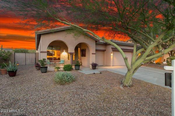 12544 W CHUCKS Avenue, Peoria, AZ 85383