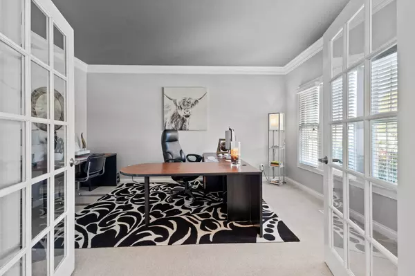 11445 Governors LN, Fishers, IN 46038