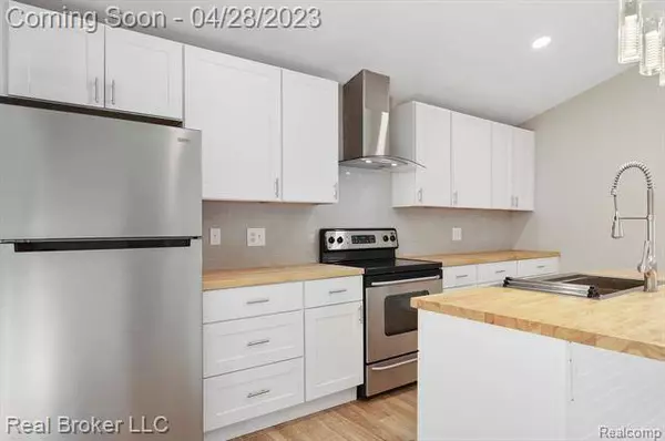 711 DELL Avenue, Flint, MI 48507