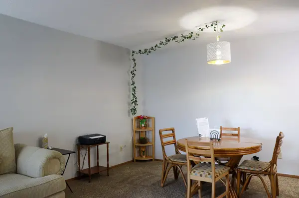 607 19th ST NW #27, Rochester, MN 55901