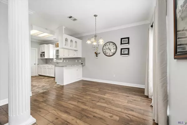 1020 SPRINGLAKE DR, Baton Rouge, LA 70810