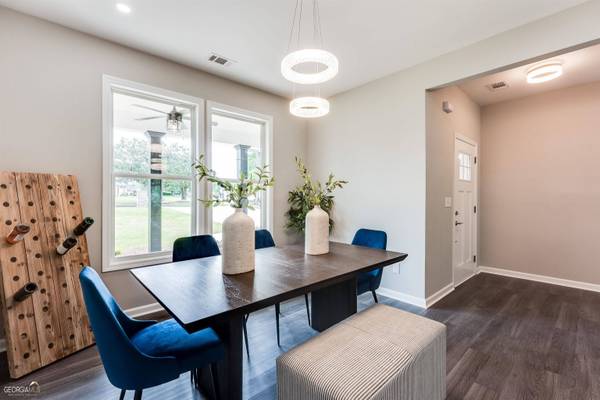 302 Cameron RD, Mcdonough, GA 30253