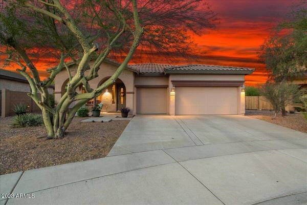 12544 W CHUCKS Avenue, Peoria, AZ 85383