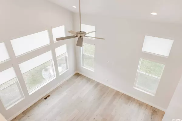 9707 N AARON AVE E, Eagle Mountain, UT 84005