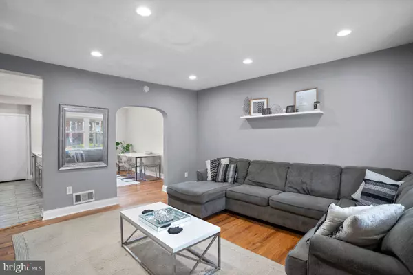 2907 GRANTLEY AVE, Baltimore, MD 21215