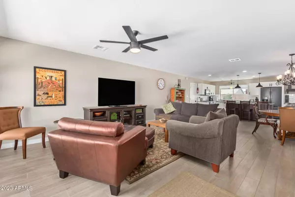 8001 E MONTE VISTA Road, Scottsdale, AZ 85257