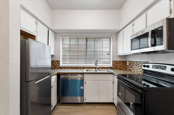 9747 Whitehurst Drive #136, Dallas, TX 75243