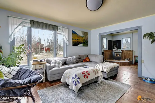 11945 E Weathervane CIR, Palmer, AK 99645