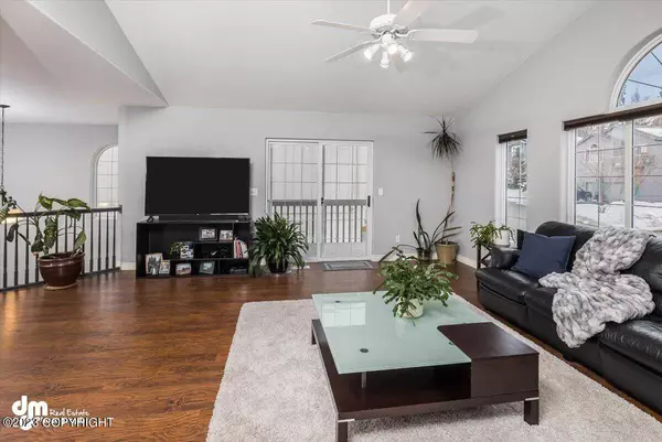 8441 Raintree CIR, Anchorage, AK 99507